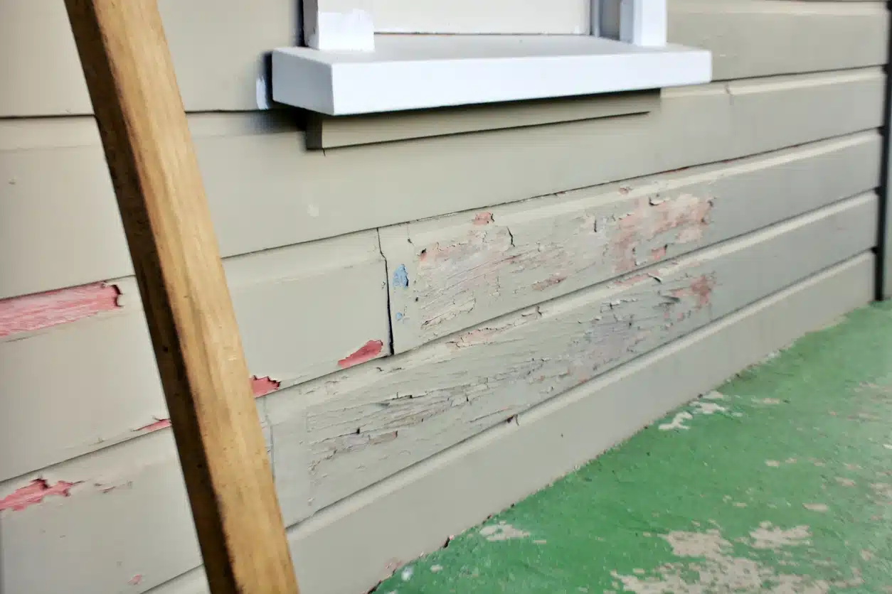 cracked siding